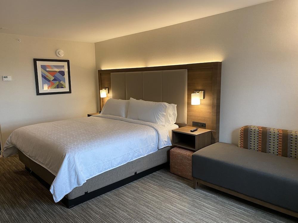Holiday Inn Express & Suites Chatsworth By Ihg Los Angeles Eksteriør bilde